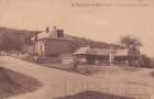 Place Saint-Louis et le lavoir
